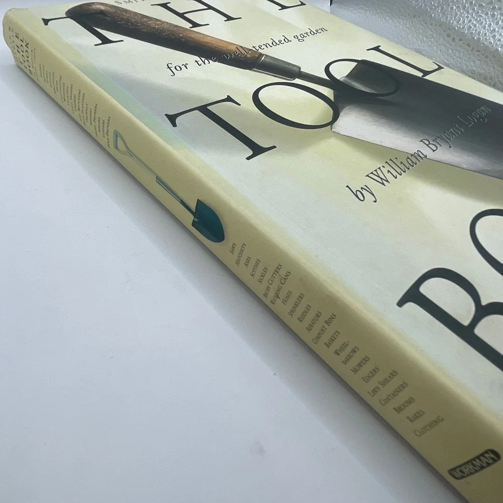 Smith & Hawken The Tool Book William Bryant Logan Garden Guide Paperback 1997